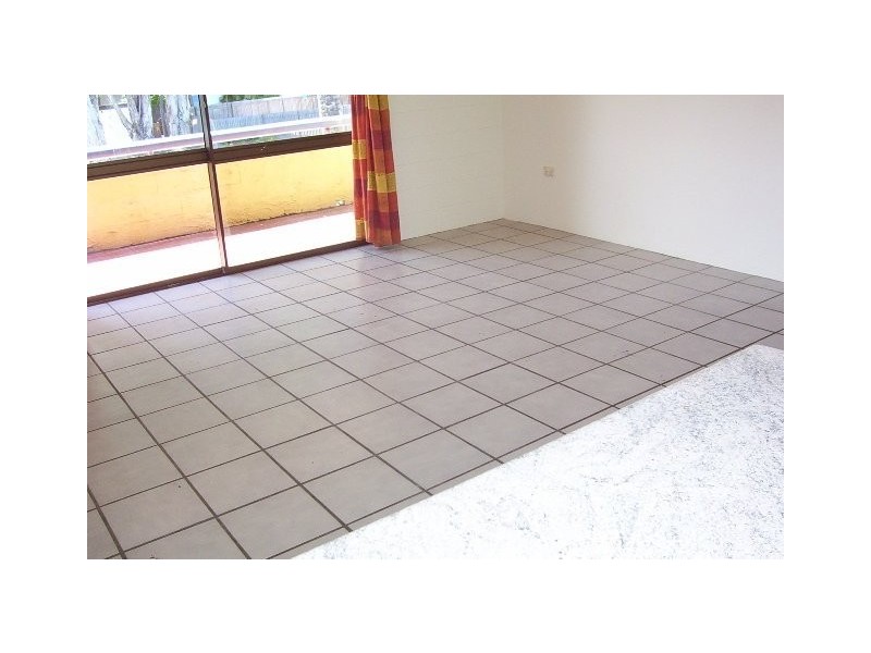 9/20-24 Palm Street, Holloways Beach QLD 4878