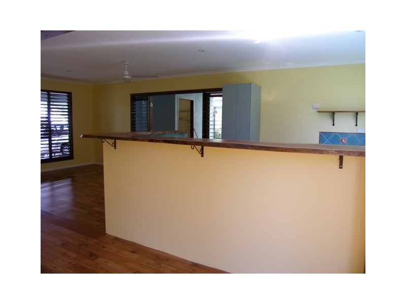 10 Mahogany Street, Holloways Beach QLD 4878