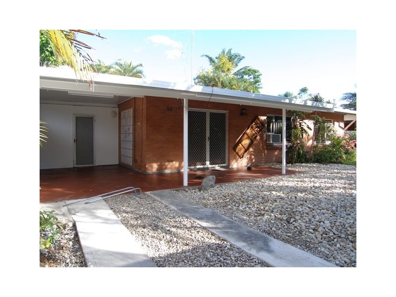 29 Oleander Street, Holloways Beach QLD 4878