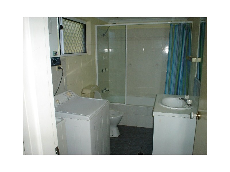 2/31 Bamboo Street,, Holloways Beach QLD 4878