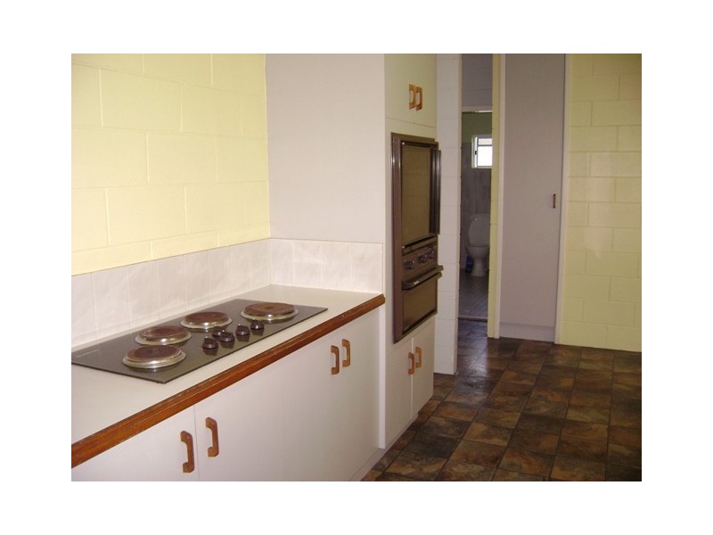 40 Bamboo Street,, Holloways Beach QLD 4878