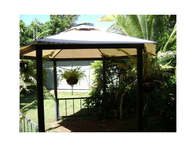 79 Baronia, Holloways Beach QLD 4878