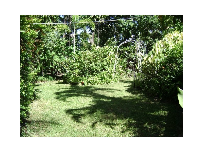79 Baronia, Holloways Beach QLD 4878