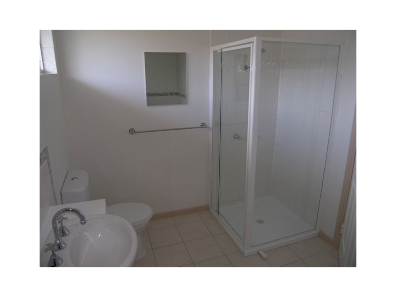 9 Mahogany Street, Holloways Beach QLD 4878