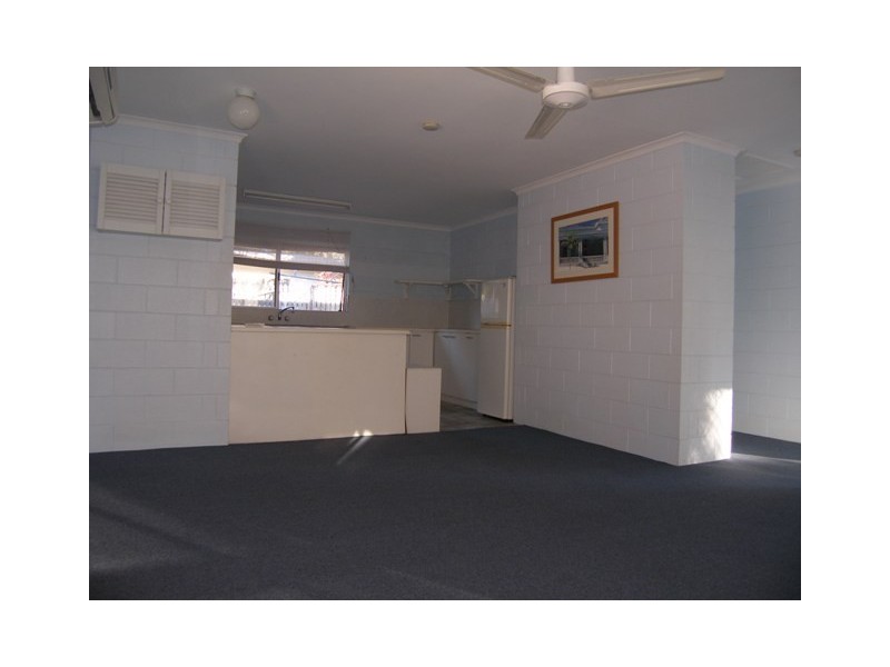 37a Tamarind Street, Holloways Beach QLD 4878