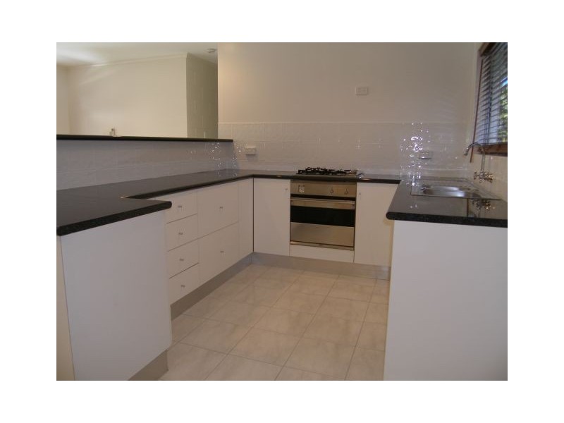 2 Mahogany Street, Holloways Beach QLD 4878