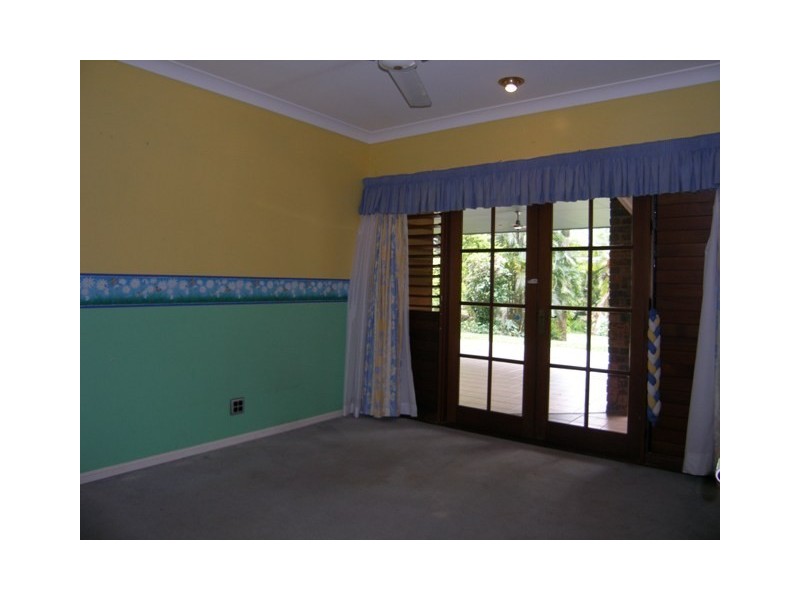 5-7 Runnymede Road, Redlynch QLD 4870