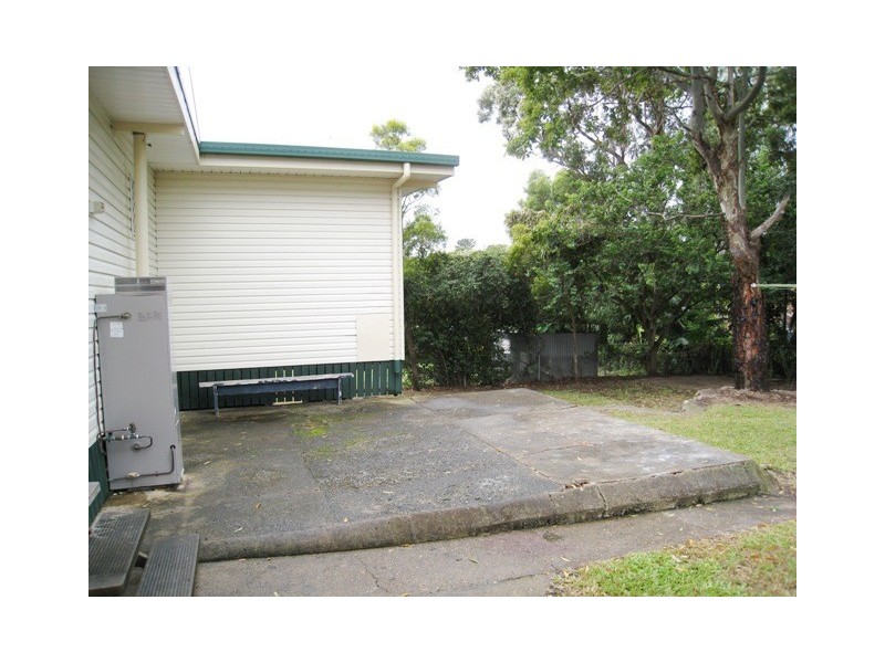 16 Dol Street, Woodridge QLD 4114