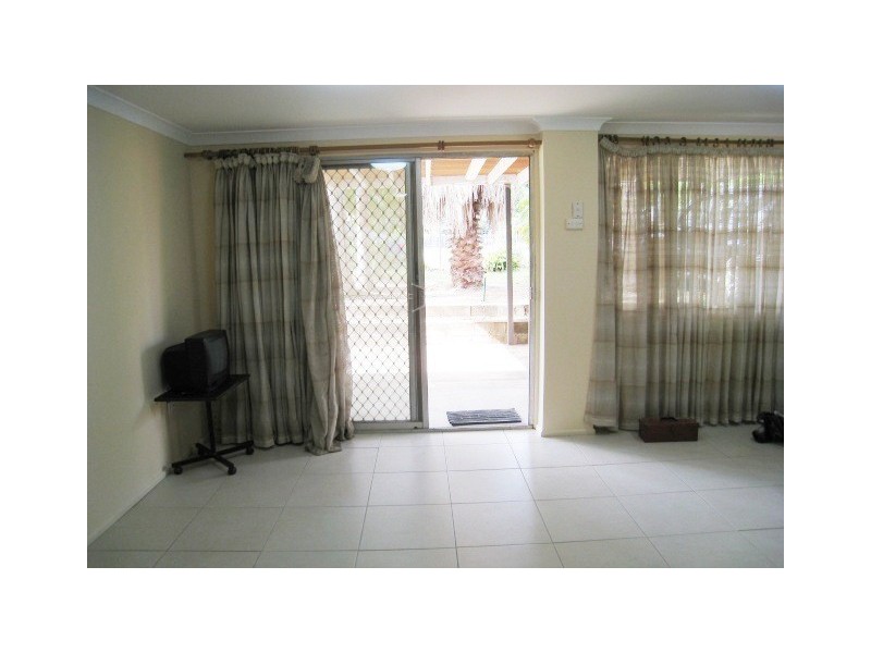 26 Palm Avenue, Kingston QLD 4114