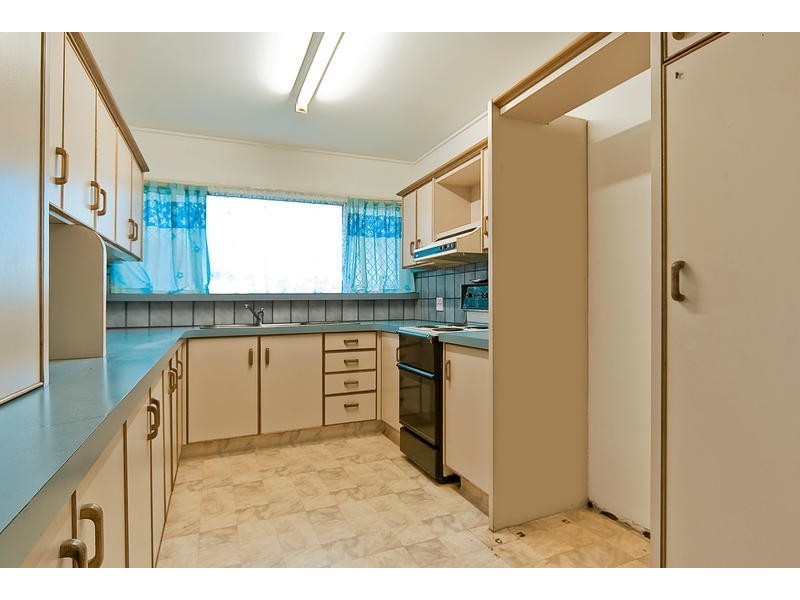2 Gwinear Street, Kingston QLD 4114