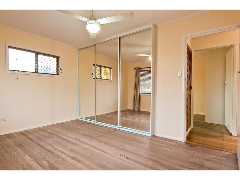 2 Gwinear Street, Kingston QLD 4114
