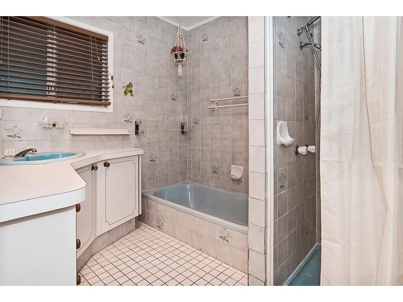 2 Gwinear Street, Kingston QLD 4114
