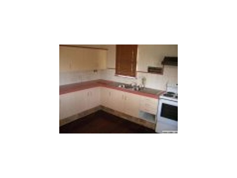 10 Muller Road, Woodridge QLD 4114