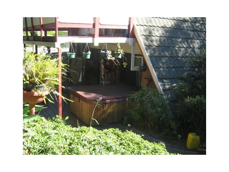 2 Kraatz Avenue, Loganlea QLD 4131