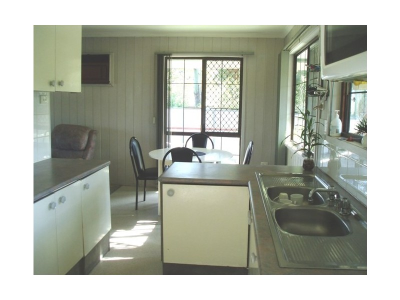 5 Winnetts Road, Daisy Hill QLD 4127