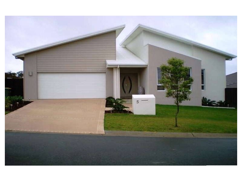 5 Redbay Street, Upper Coomera QLD 4209