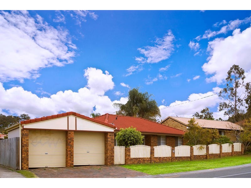 Edens Landing QLD 4207