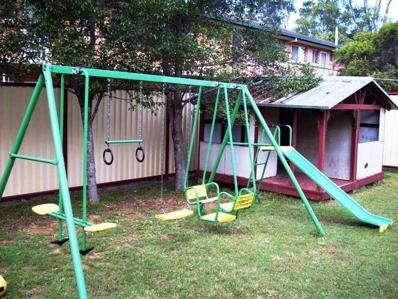 4 Kingston Court, Kingston QLD 4114