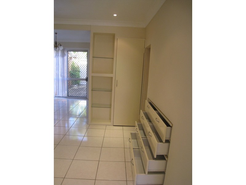 30/18 Defiance Rd, Woodridge QLD 4114