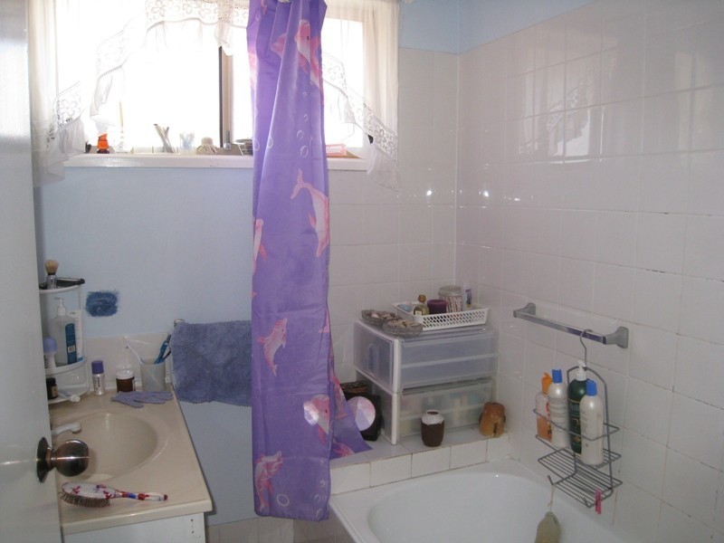 23 Francoise St, Eagleby QLD 4207