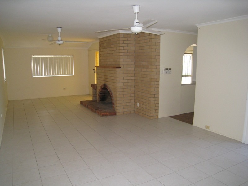 21B Marklane st, Waterford QLD 4133
