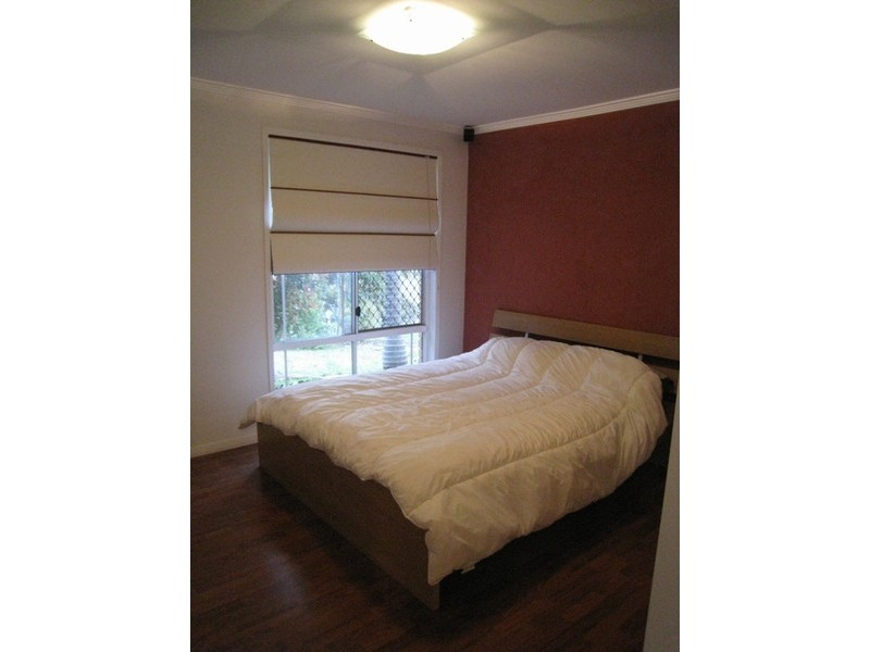 Crestmead QLD 4132
