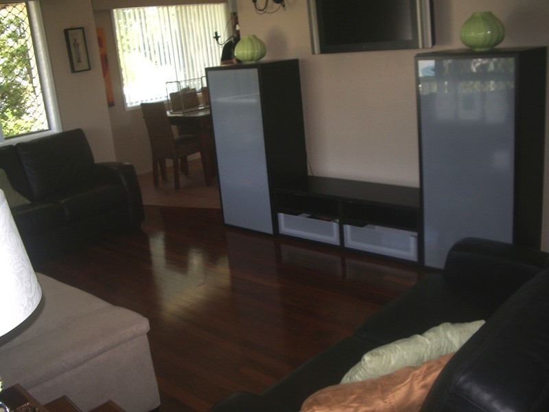 10 Wills Street, Woodridge QLD 4114