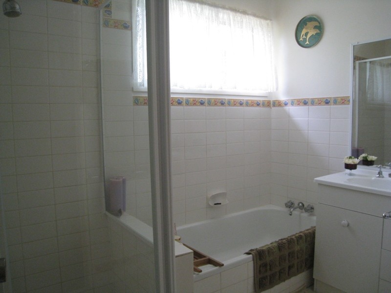 35 Lowry st, Kingston QLD 4114