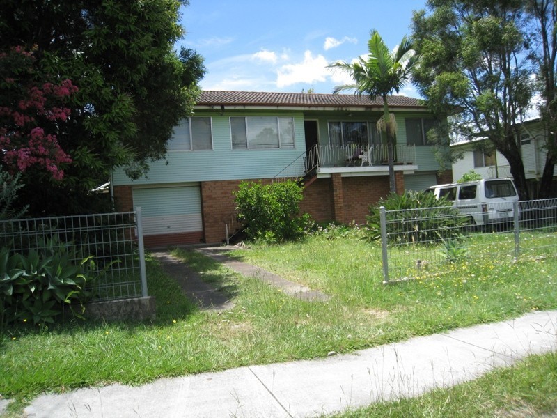 6 Veryan st, Kingston QLD 4114