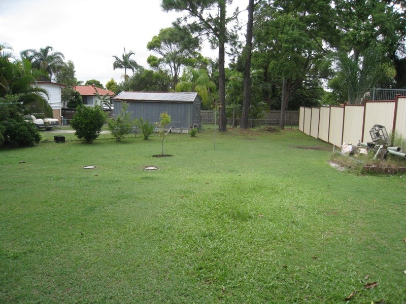 7 Brown Avenue, Kingston QLD 4114