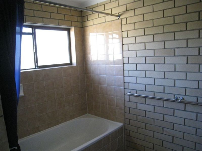 11/8 Prince street, Woodridge QLD 4114