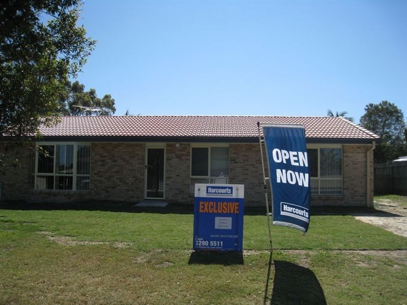 104 Barossa St, Kingston QLD 4114