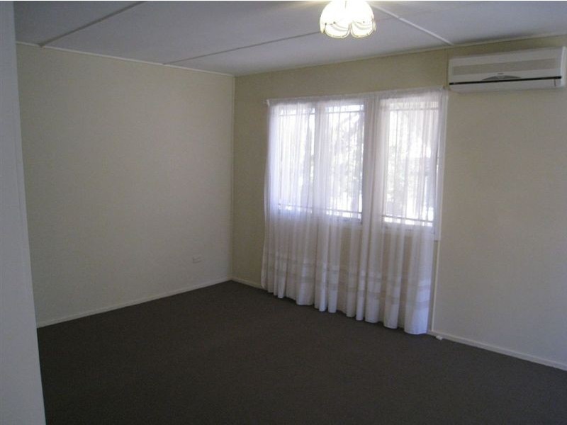 7 Hunter Street, Woodridge QLD 4114
