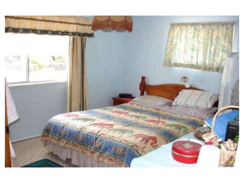 8 Curry Street, Logan Central QLD 4114