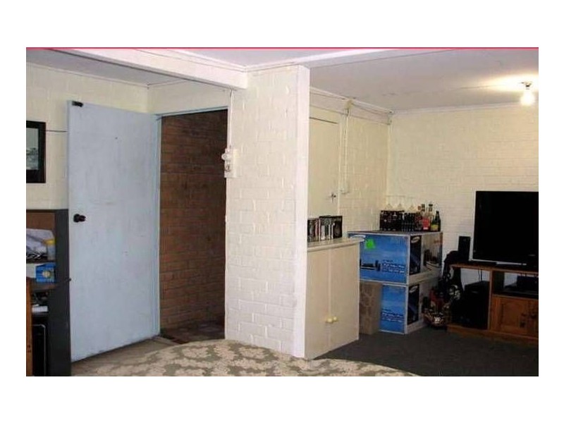 8 Curry Street, Logan Central QLD 4114