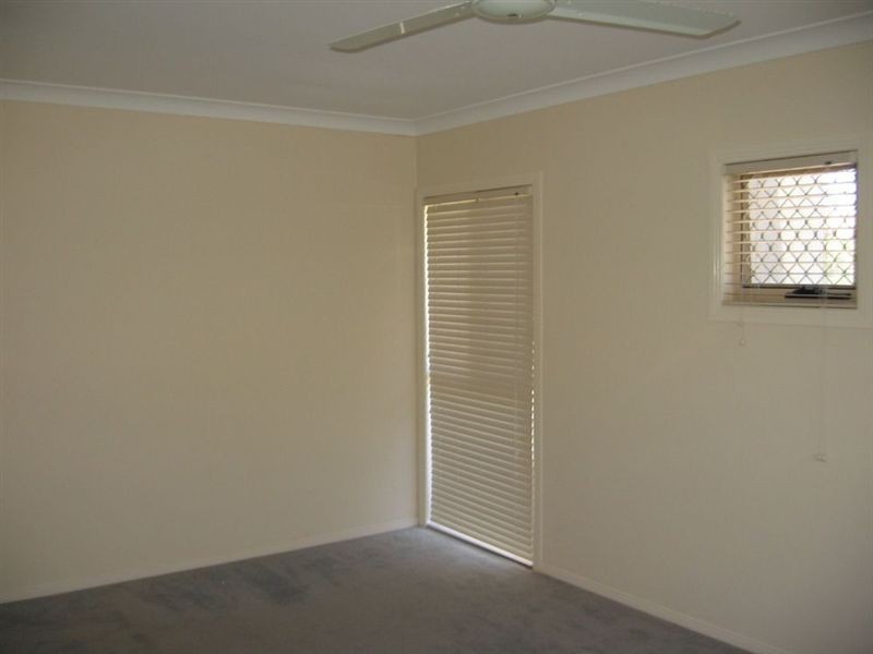 2/52 Bayview St, Runaway Bay QLD 4216