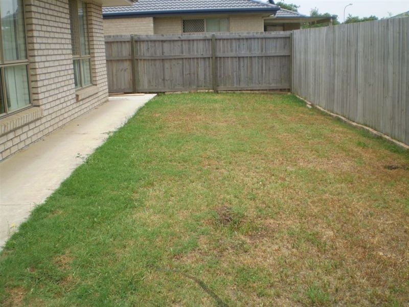 4 Highfields Street, Loganlea QLD 4131