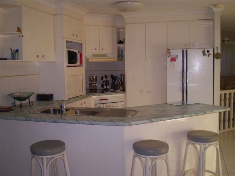 4 Lenna Crt, Mount Warren Park QLD 4207