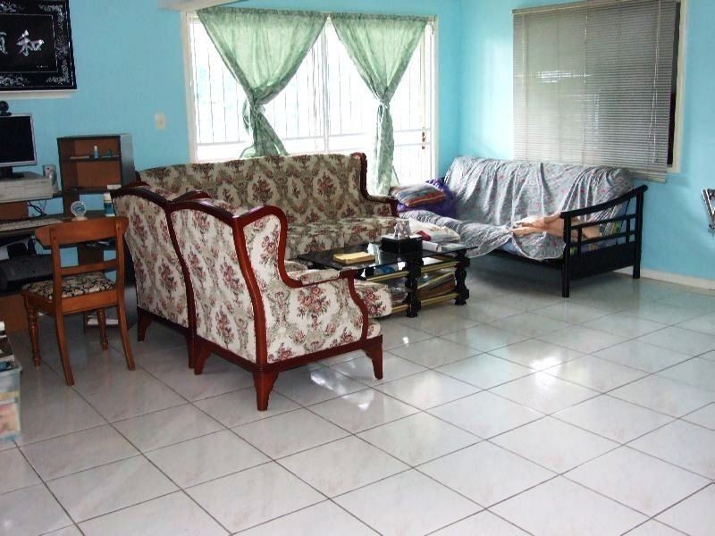 3 Sandra St, Kingston QLD 4114