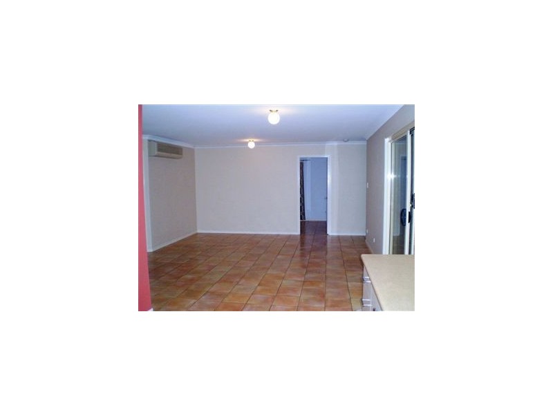 59 Loane Drive, Edens Landing QLD 4207