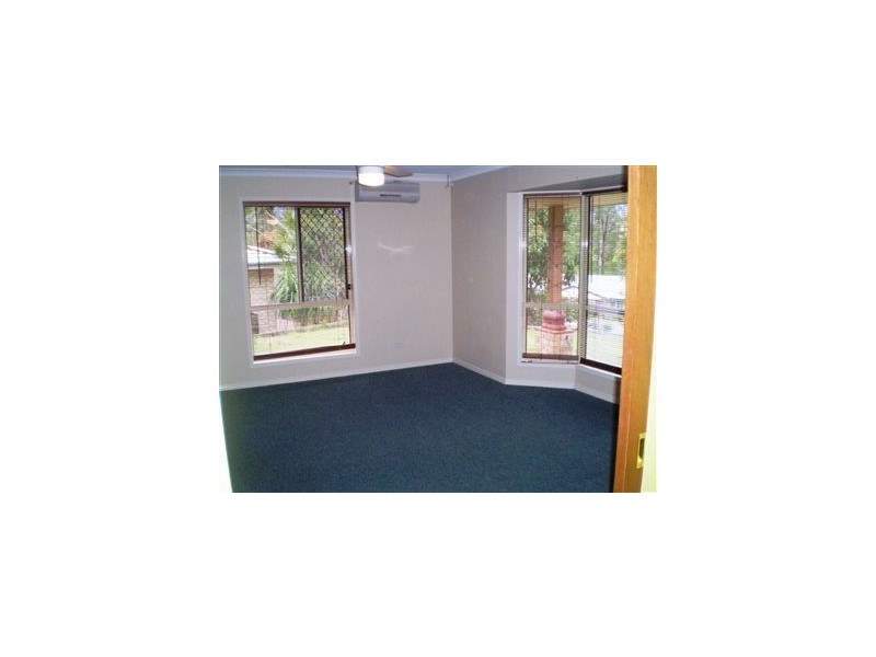 59 Loane Drive, Edens Landing QLD 4207