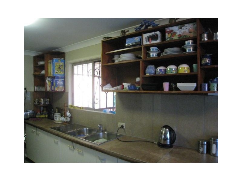 17 Edith Street, Kingston QLD 4114