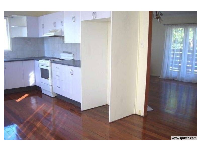 9 Mooney st, Logan Central QLD 4114