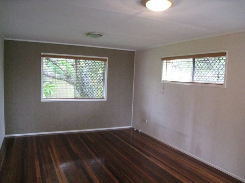 16 Joyal Street, Woodridge QLD 4114