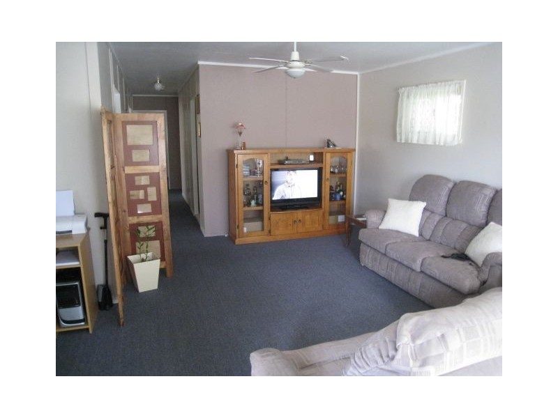 37 Baringa Avenue, Logan Central QLD 4114