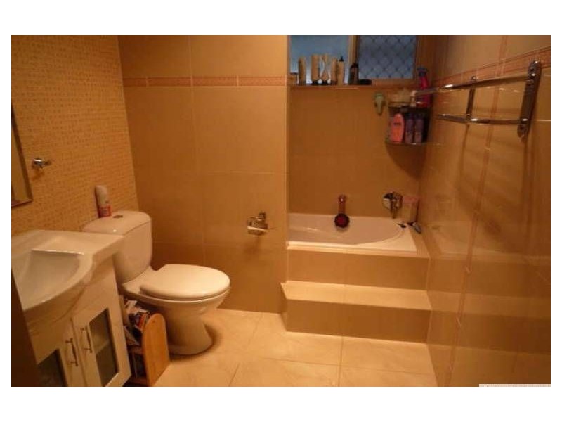 3 Milbun Street, Woodridge QLD 4114