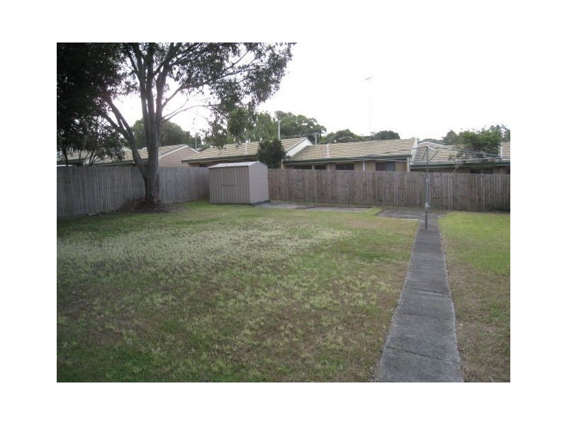 16 Omar St, Woodridge QLD 4114