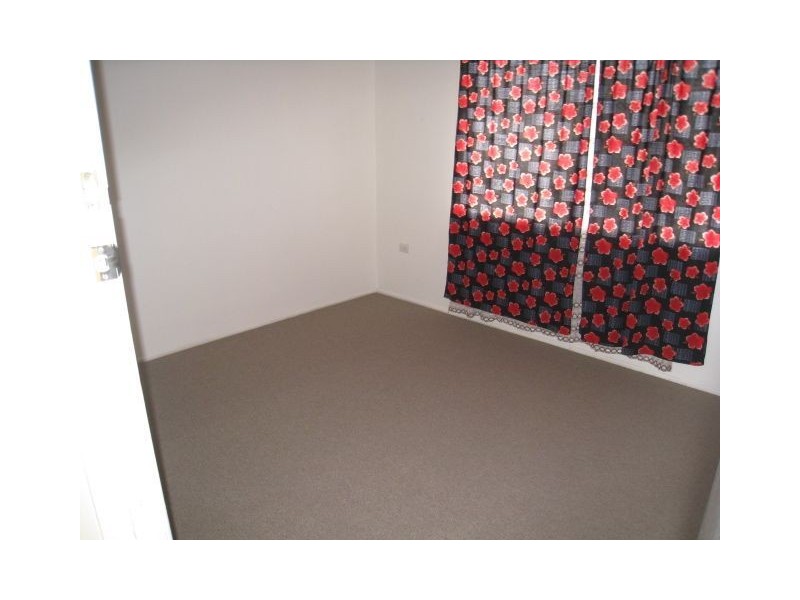 8 Candish St, Woodridge QLD 4114