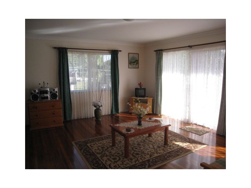 24 Veryan Street, Kingston QLD 4114