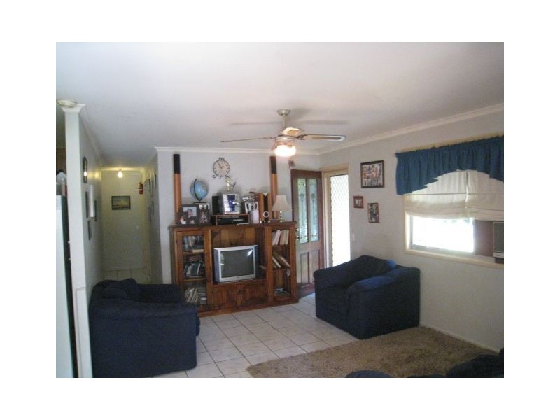 6 Dubhe Ct, Kingston QLD 4114